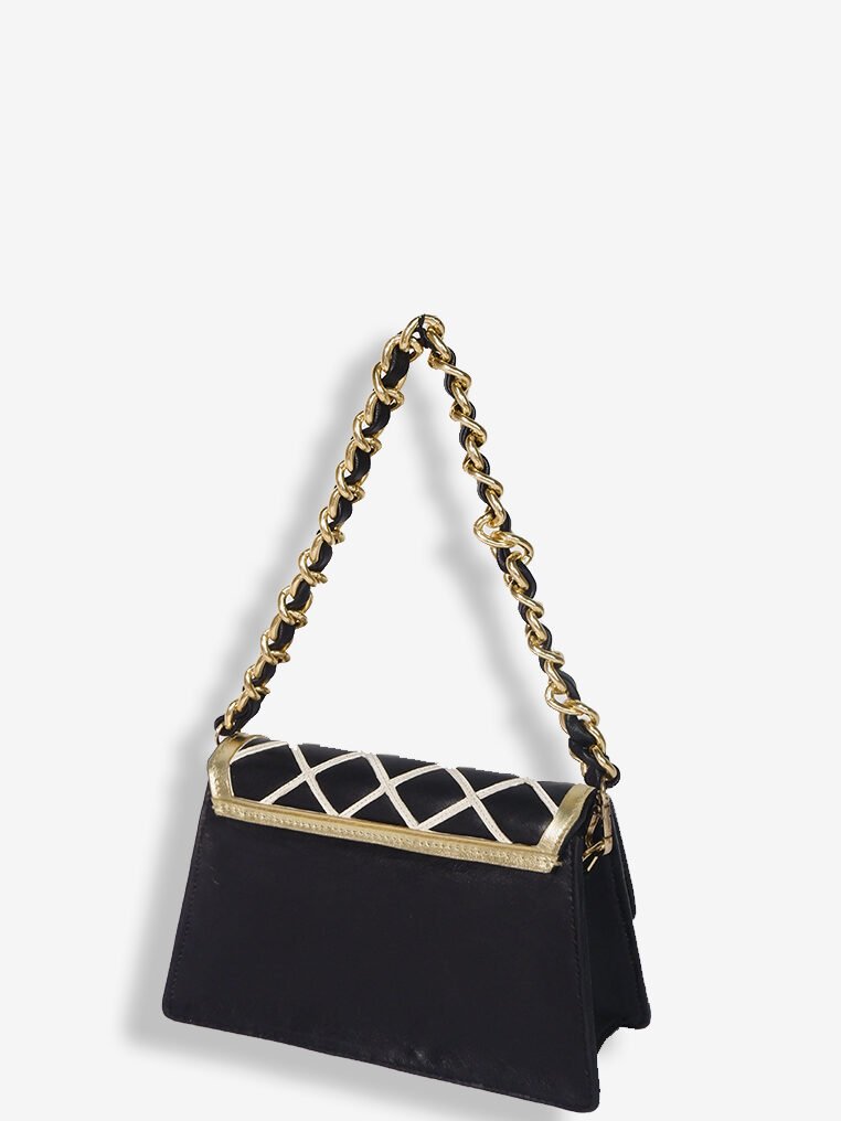 Labyrinth Bag With Leather Chain