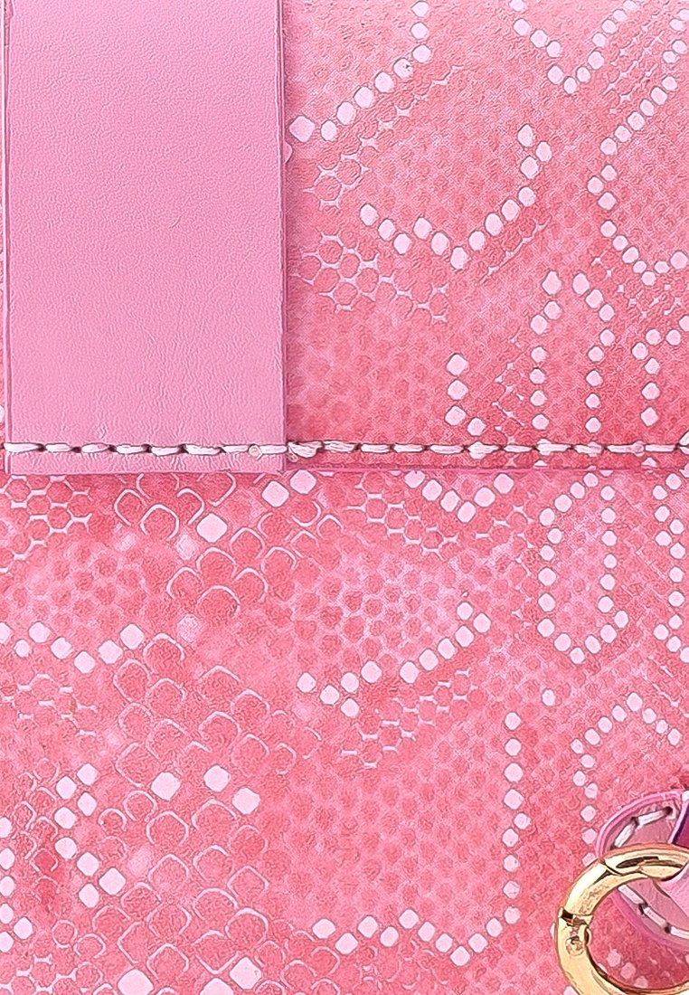 pink-bagpack4